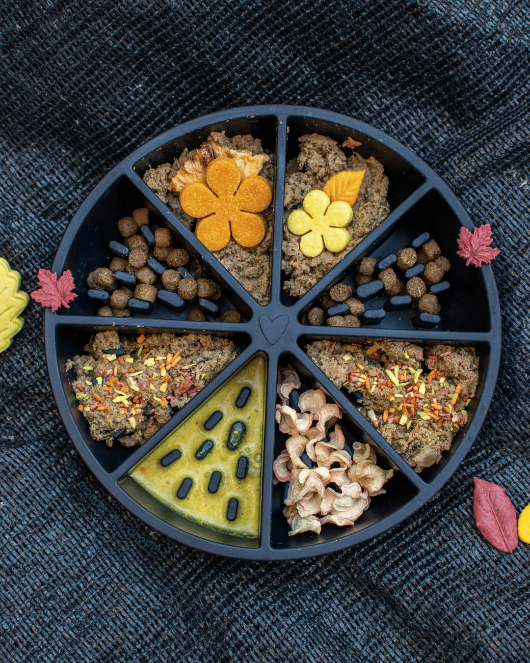 Citrus Bowl (M) ASHES 3-in-1 / Slow Feeder, Lick Mat and Crushsicle - Limited Edition